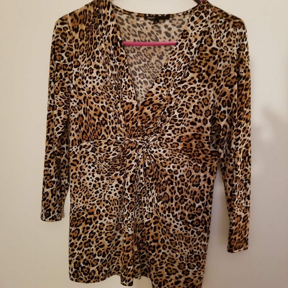 Chaus V-Neck 3/4 Sleeve Leopard Print Top Size M